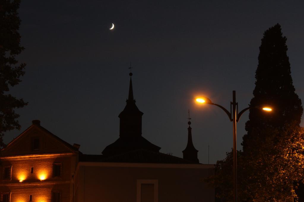 Hotel Cuatro Canos Alcalá de Henares Zewnętrze zdjęcie